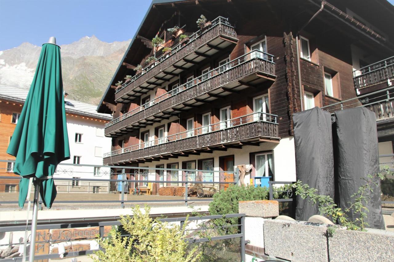 Self-Service Guesthouse Berggeist Saas-Fee Exterior foto